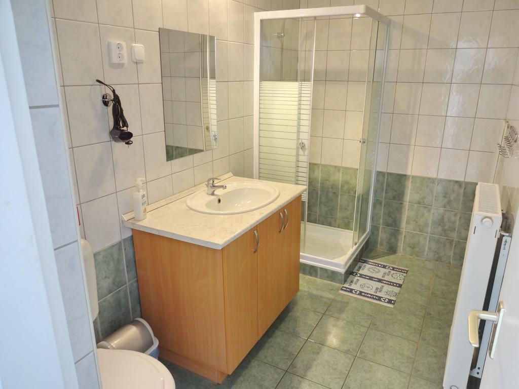 Albizia Apartments Балатонфюред Экстерьер фото